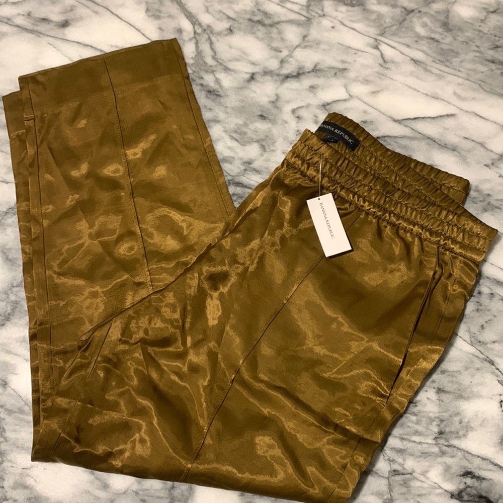 Banana Republic Slim Satin Pant (NWT)